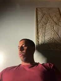 Axel_black10 stripchat stream image