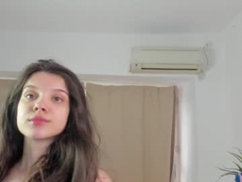 babyaylin chaturbate stream image