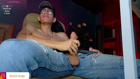 david_huge stripchat stream image, 22.01.2026 02:40