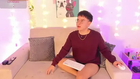 Young_Ben stripchat stream image