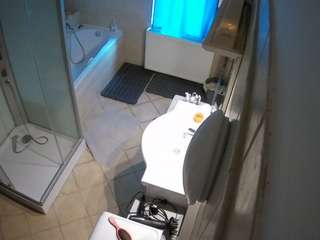 voyeurcam-julmodels-bath-2nd-2 camsoda stream image, 14.01.2026 15:30
