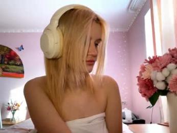 bebravee chaturbate stream image