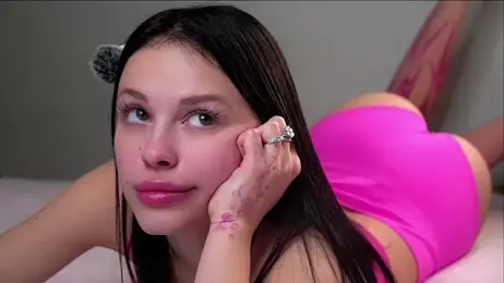 KarinBates stripchat stream image