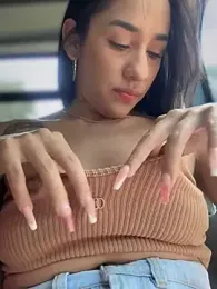 __IRIS__ stripchat stream image