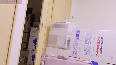 maii- stripchat stream image