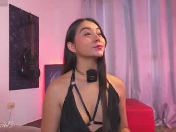 bellapazzia13 chaturbate stream image, 29.01.2026 16:10