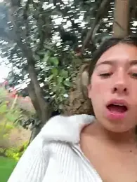 Enyeld_ruru stripchat stream image