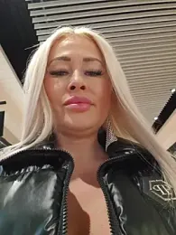MILFBARBY stripchat stream image, 31.01.2026 08:00