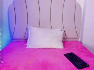 kaity-layne camsoda stream image