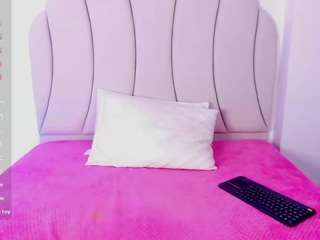 kaity-layne camsoda stream image