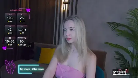 Holl1Would stripchat stream image