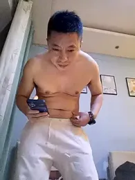 day-18 stripchat stream image