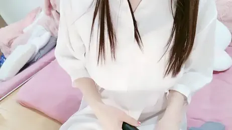 aaanyan stripchat stream image