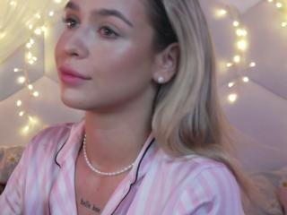 Maci Reynolds flirt4free stream image