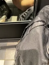 CrazzyChicks stripchat stream image