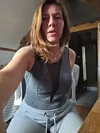 Lina_lou4 stripchat stream image