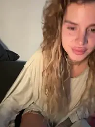 EmiliaCatalina stripchat stream image, 06.02.2026 22:00