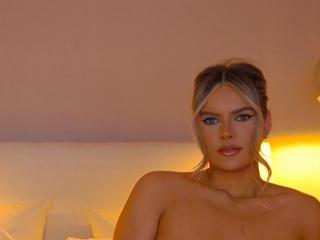 Anais A flirt4free stream image