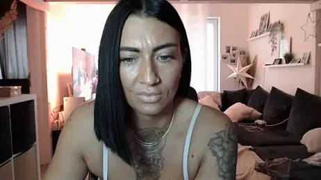 IntiMia stripchat stream image