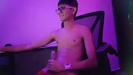 ElverCol stripchat stream image