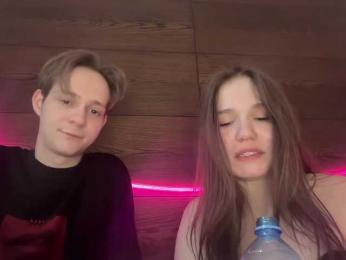 titsDestroy2007 bongacams stream image