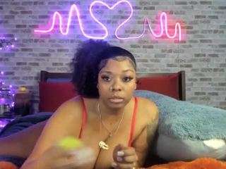 siennadivyne camsoda stream image, 14.02.2026 09:00