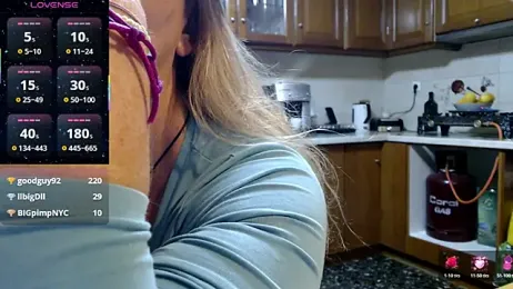 JennaDeluxe stripchat stream image