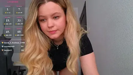 Milana15 stripchat stream image