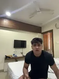 Vihaaanfucks stripchat stream image, 18.02.2026 10:30