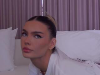 Anais A flirt4free stream image