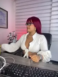 riri_brunnete stripchat stream image, 19.02.2026 04:10