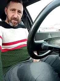 BZH45 stripchat stream image