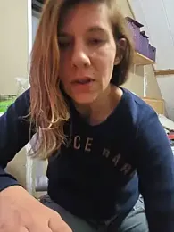 Lina_lou4 stripchat stream image