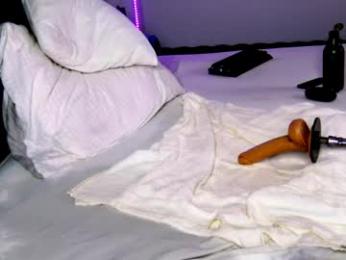dee_waters chaturbate stream image, 24.02.2026 00:40