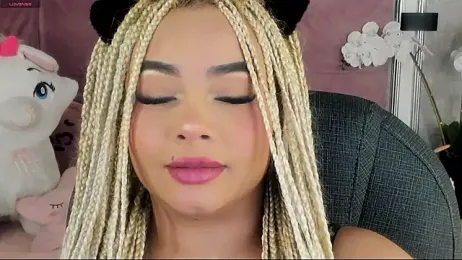 conny__curly stripchat stream image