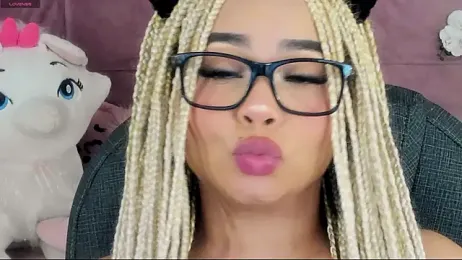 conny__curly stripchat stream image