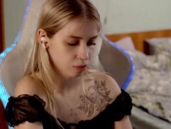 ho1yh01e chaturbate stream image