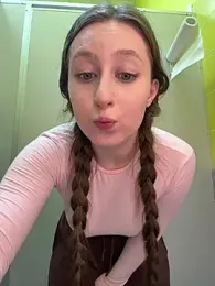 FroggyAnna stripchat stream image