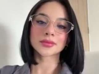 kiraalopez camsoda stream image