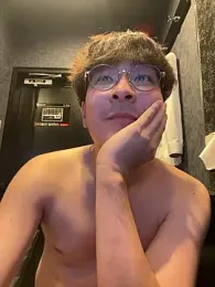 yuuki8910 stripchat stream image