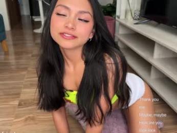 sweet_littleee chaturbate stream image, 03.03.2026 20:50