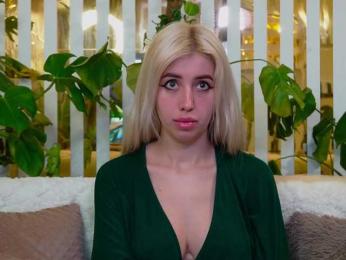 FlowwwerGirl bongacams stream image