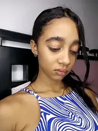 Zoe_Sweett18 stripchat stream image, 04.03.2026 22:50