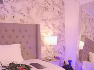 charlotte-harris camsoda stream image