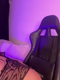 Anavi_ stripchat stream image