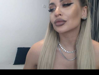 lovelyblondyx bongacams stream image