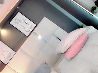 manellyksparklee camsoda stream image