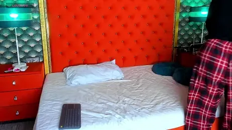 VallerieJones stripchat stream image