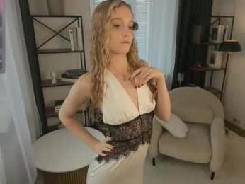 alicemelison chaturbate stream image, 09.03.2026 09:00