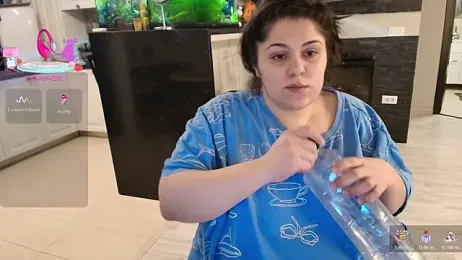 Layla- stripchat stream image